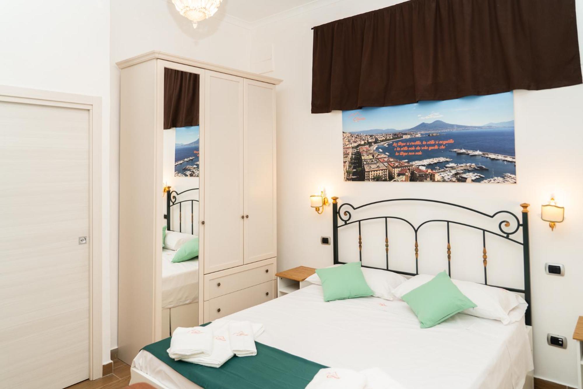 Suite Cervantes Neapel Exterior foto