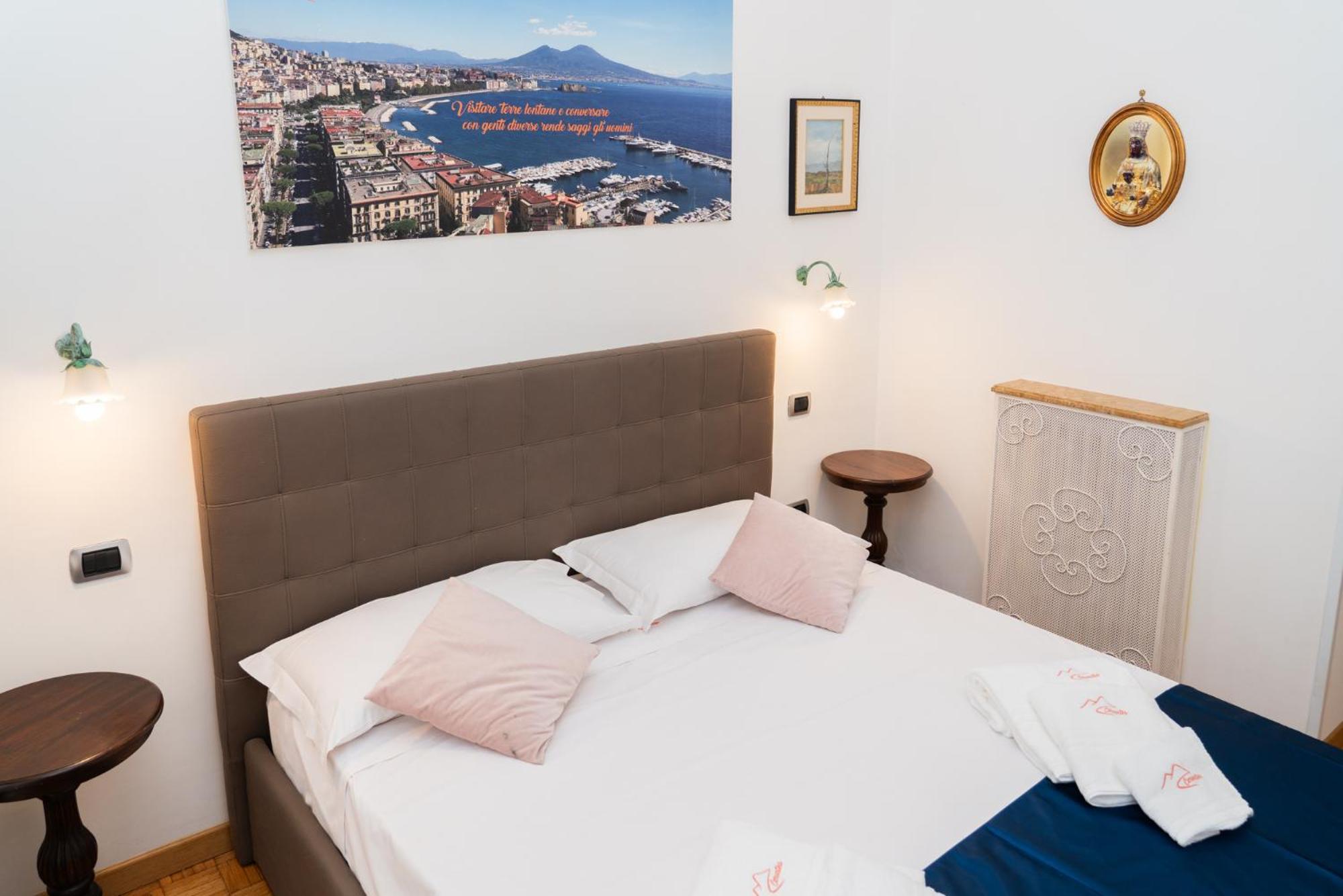 Suite Cervantes Neapel Exterior foto