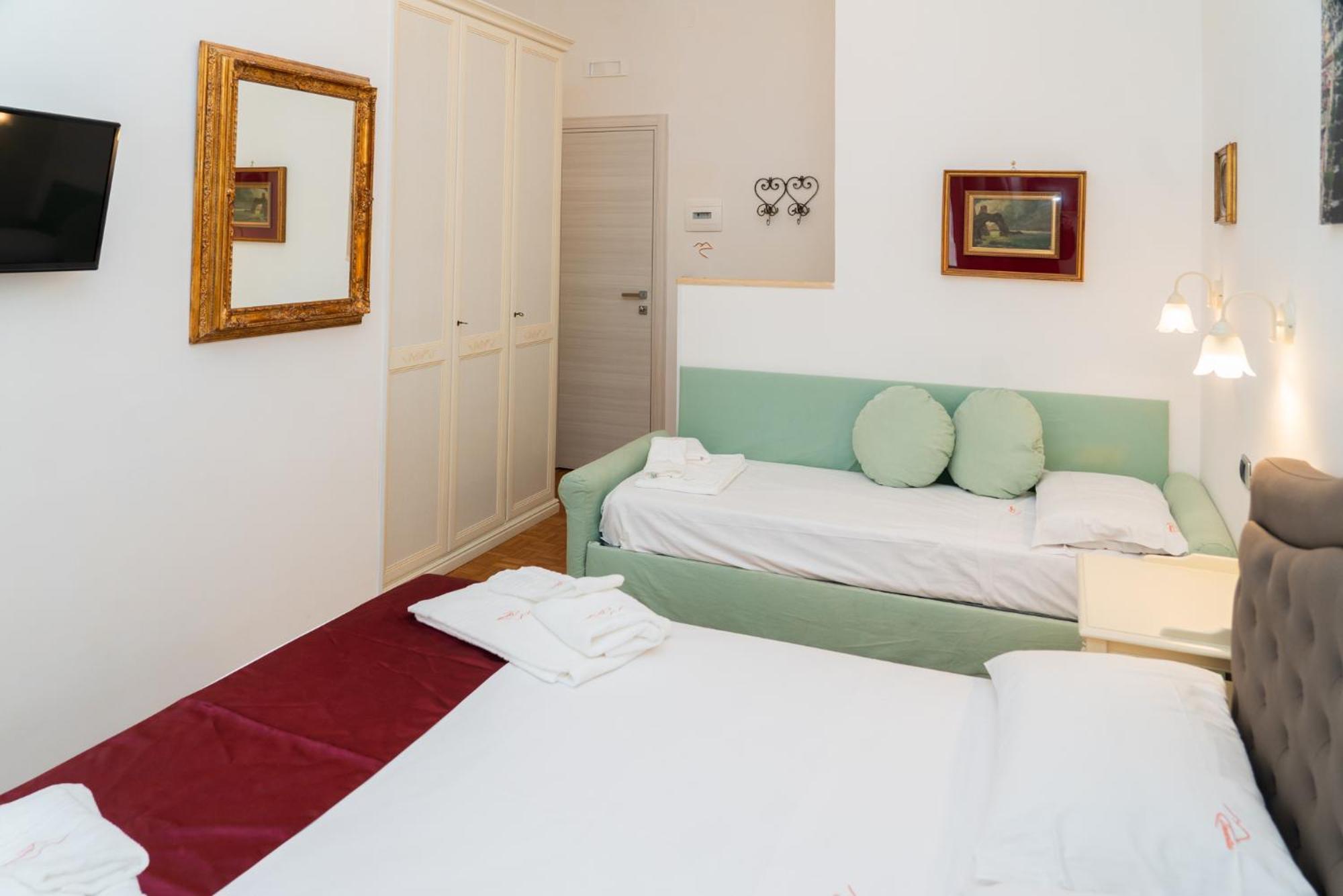 Suite Cervantes Neapel Exterior foto